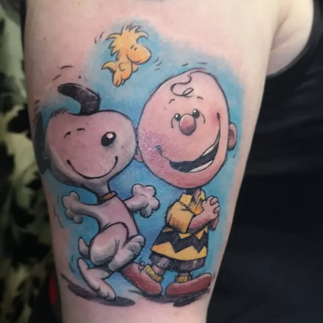 Color and sketchy custom tattoo by Xelo