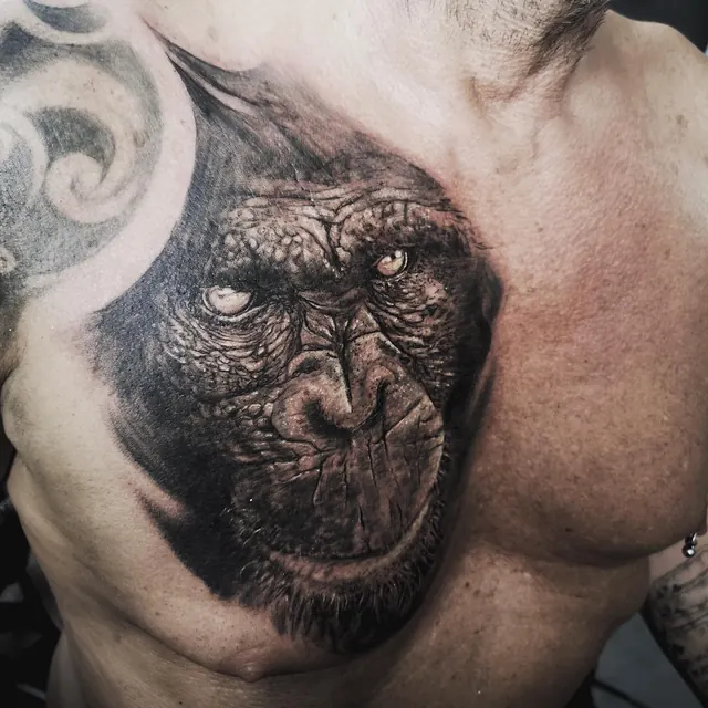 Black and grey realistic tattoo by Xelo