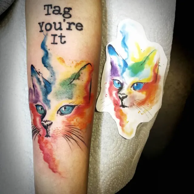 Small fine tattoo by Xelo